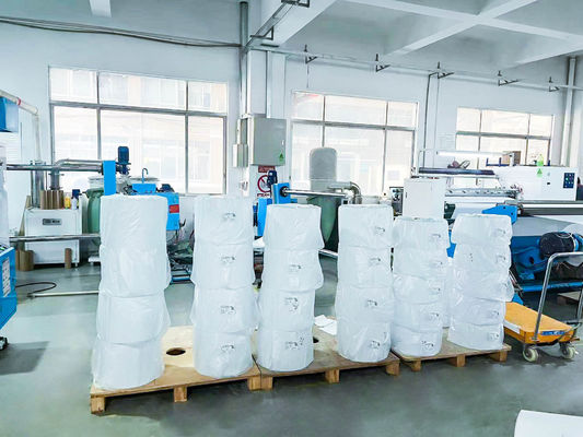Etiquetas en blanco y transparente de PE lechoso pegamento móvil resistente al agua