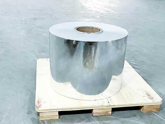 Materiales para etiquetas de rollo autoadhesivo Película de 1000 m de longitud Plata ligera BOPP
