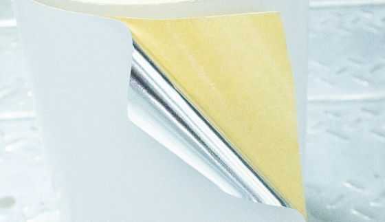 Rollo de pegatinas resistentes y transparentes, papel de etiqueta de plata autoadhesivo.