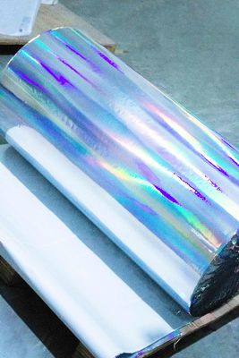 Papel de película holográfica transparente autoadhesivo impresable pegamento para aceite certificado SGS