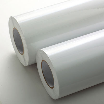 Material de etiqueta impresa de papel recubierto de 80 gramos con un grosor de 72±5% y una resistencia a la descamación ≥ 9N 90°