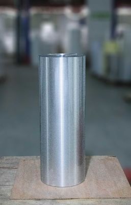 Buen precio Papel de impresión adhesivo PET de plata cepillada, papel de plata mate de espesor de superficie de 50 μm en línea