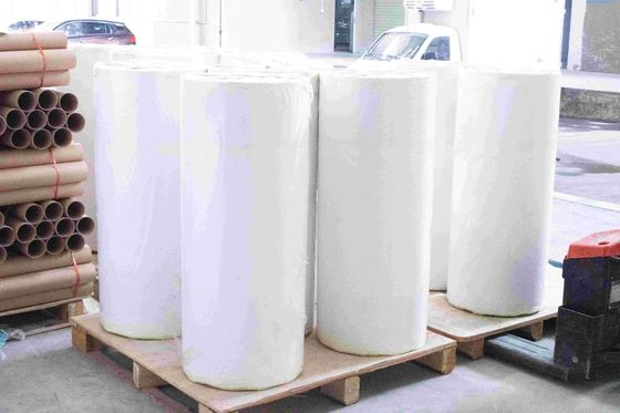 Buen precio Tipo de pegamento para agua Papel adesivo recubierto 120 u espesor de la superficie Tipo de autoadhesivo en línea