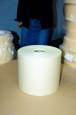 Buen precio Adhesivo autoadhesivo Kraft pegajoso de papel de rollo de etiqueta de aceite en línea