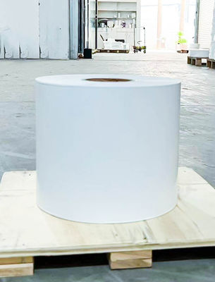 Buen precio Papel autoadhesivo sintético resistente al agua, rollo de etiqueta de inyección de tinta espesor de superficie 40 u en línea