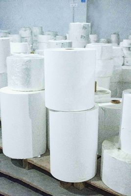 Buen precio Tarjetas con revestimiento de PE extra pegajoso, etiquetas transparentes y extraíbles espesor de superficie 80 u en línea