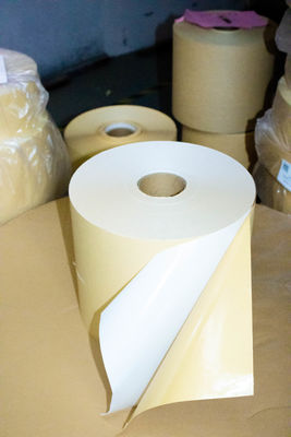 Buen precio Papel de impresión Kraft Jumbo de rollo 80u espesor de superficie Tipo de celda de papel en línea